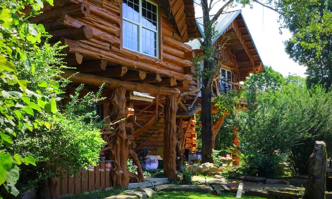 Saint Joe Cabin | Triple D Cabins - By the Buffalo National River