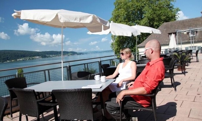 Reichenau Apartment | Triple room with one double bed and one single bed, shower/WC