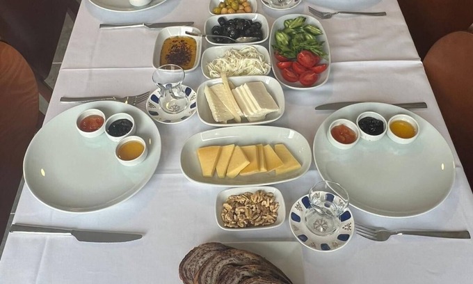 Eceabat Hotel | Troilus Park House Hotel