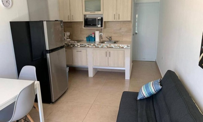 El Combate Apartment | Tropical Escape Apt at Combate Beach Chapines