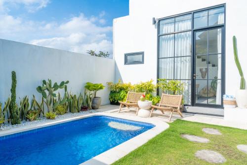 Cemagi Villa | Tropical Oasis Villa Private Pool Seseh beach