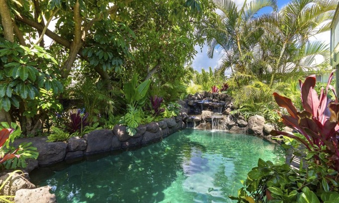 Waimanalo House | Tropical Waimanalo Home