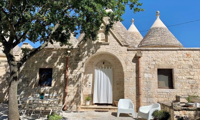 Cisternino House | Trulli of Architect