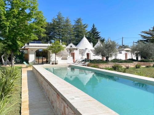 Martina Franca Villa | Trullo Panna Fragola - Exclusive four bedroom Villa & Private pool
