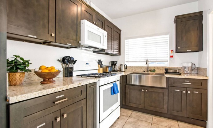 Valinda Apartment | tsgv-lp15639-b-wos-is-2-1