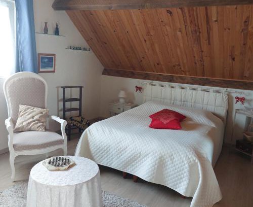 Savigne-lʼEveque Bed & Breakfast | Tulipe24
