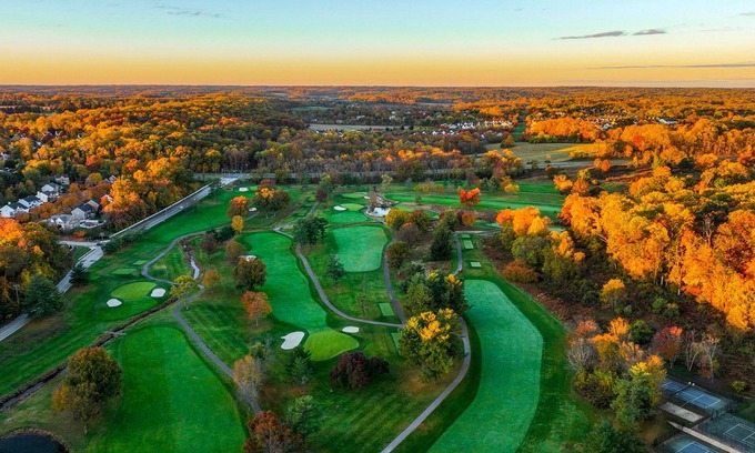 Ellicott City Hotel | Turf Valley Resort