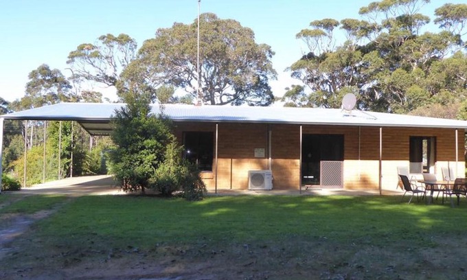 Deepdene House | Turner Brook Chalet