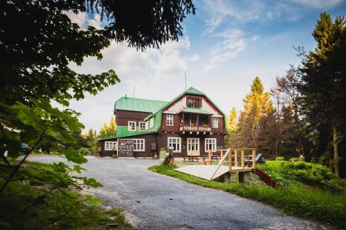 Prichovice Hotel | Turnovská chata