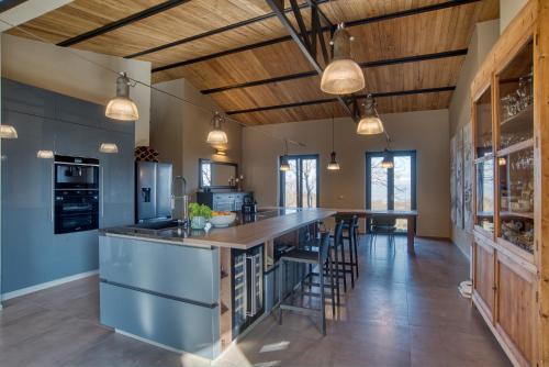 Castell'Azzara Bed & Breakfast | Tuscan Cozy Escape with View, Garden & Breakfast