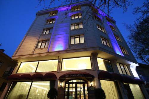 Pendik District Hotel | Tuzla Garden Hotel & Spa
