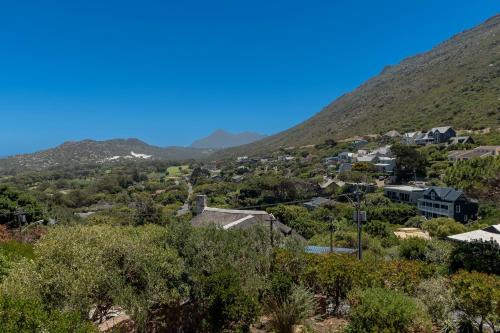 Clovelly House | Tweni Cottage