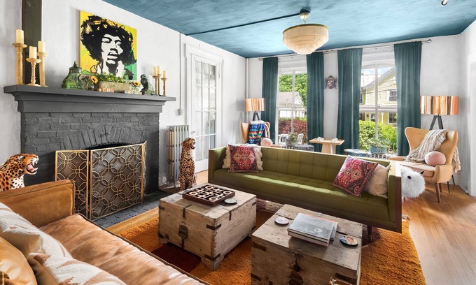 Woodstock Hotel | Twin Gables of Woodstock