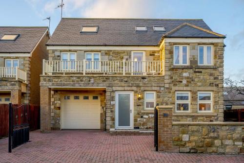 North Sunderland House | Twin Palms No 2