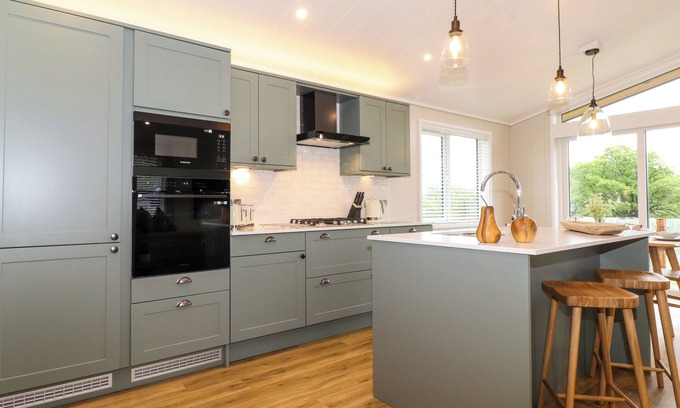 Ingleton Cottage | TWISS LODGE, with a garden in Ingleton