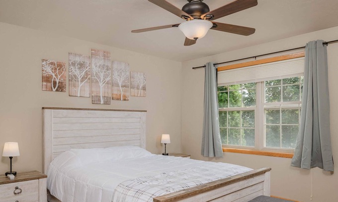 Kaukauna House | Twix Summary: Come