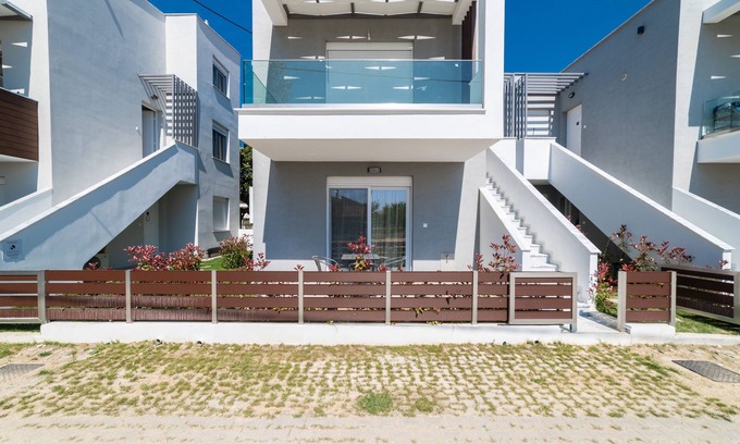 Ofrinion Villa | Two Bedroom Apartment in Kleoniki & Irida Residential Complexes
