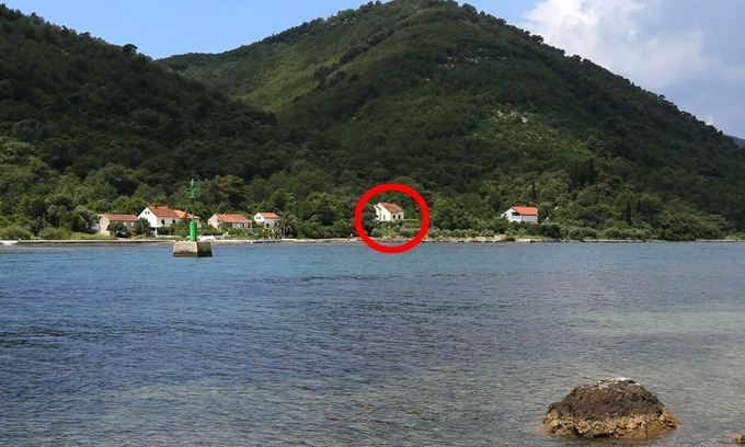 Broce Apartment | Two bedroom apartment near beach Broce, Pelješac (A-11282-a)