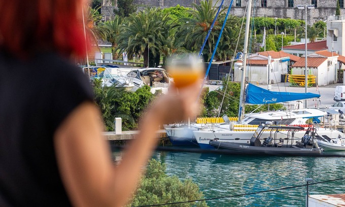 Rozat Apartment | Two bedroom apartment w/big terrace w/solar shower and sunbeds,free parking spot