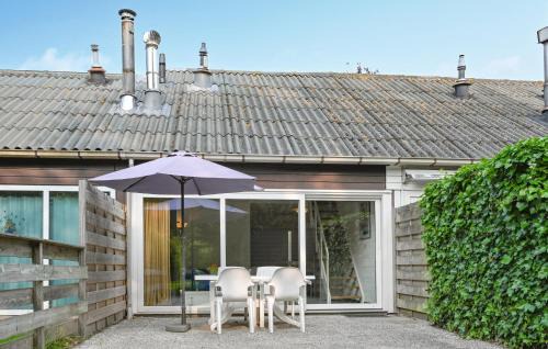 Bruinisse House | Two-Bedroom Holiday Home In Bruinisse