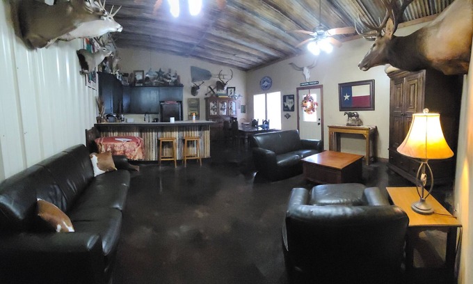 Wichita Falls House | Two Bedroom secluded "Barndominium" just outside of Wichita Falls, TEXAS