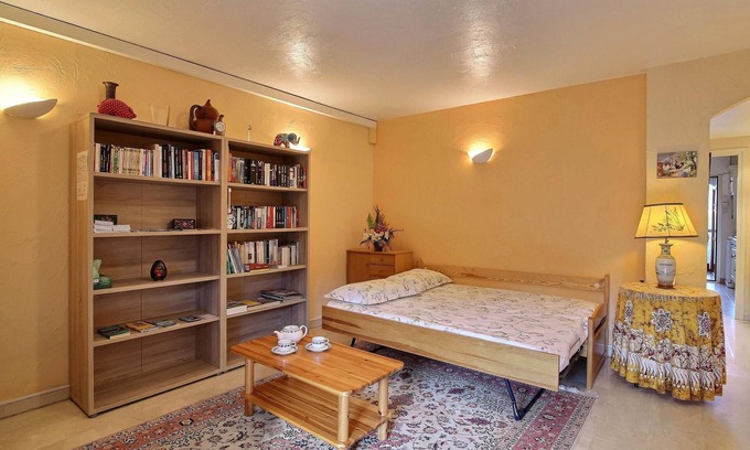 Mougins Apartment | Two bedrooms,54sqm in Mougins, 6 beddings, aircon