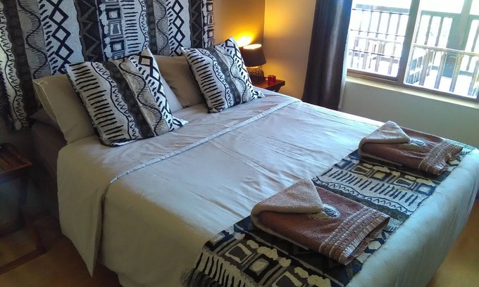 Sabie House | Two Falls View ~ Self-Catering Guesthouse ~ Bridal Veil Falls Suite