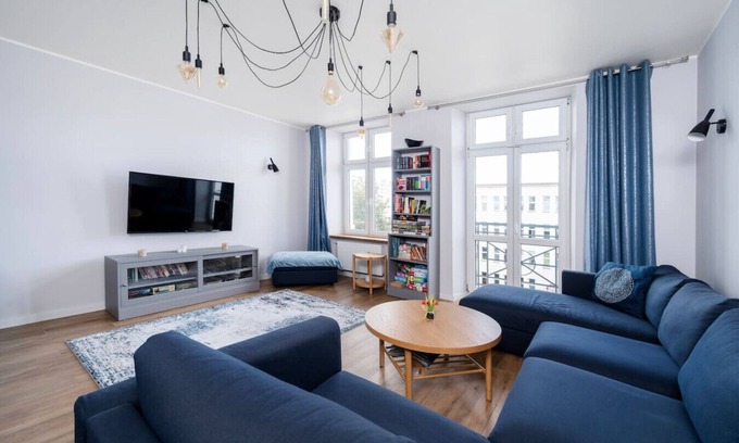 Lodz Apartment | Two Levels Spacious Apt - 116m², Four Bedrooms - by Rentujemy