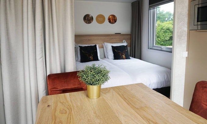 Voorthuizen Apartment | Two-person Hotel Lodge