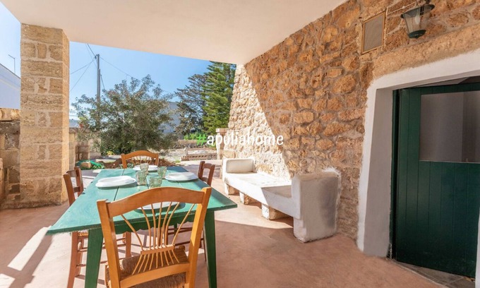 Torre Suda Apartment | Two-room apartment Maria ground floor by Apulia home