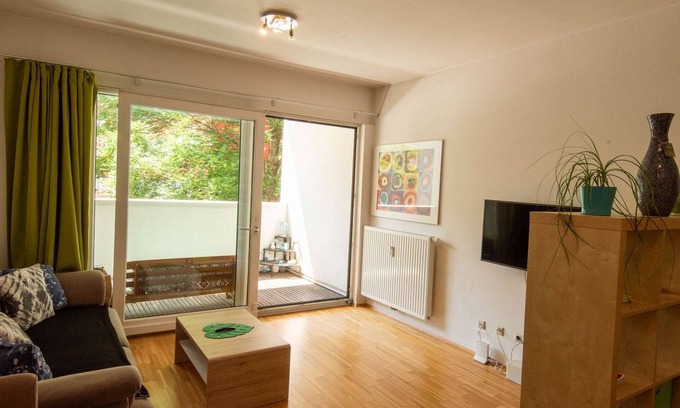 Geidorf Apartment | two rooms appartement with loggia to relax