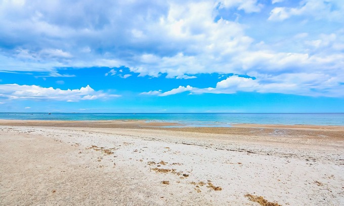 Manomet House | Two-story home near the beach with spacious deck, grill, modern kitchen, & W/D