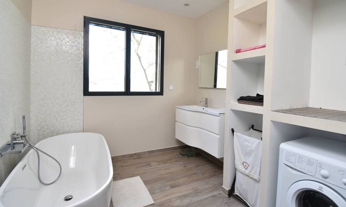 Le Cailar House | Typical farmhouse in the heart of the Camargue Le cailar