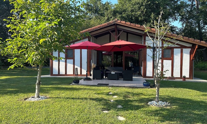 Gastes Cottage | Typical Landes house near lake and forest