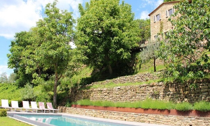 Greve in Chianti Villa | Typical Tuscan farmhouse in charming position between Panzano -Greve in Chianti