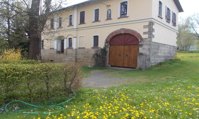 Krinice House | U Dvou lipek pod Broumovskými stěnami