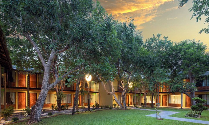 Kanchanaburi Hotel | U Inchantree Kanchanaburi