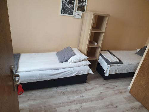 Piaseczno Bed & Breakfast | U Joanny