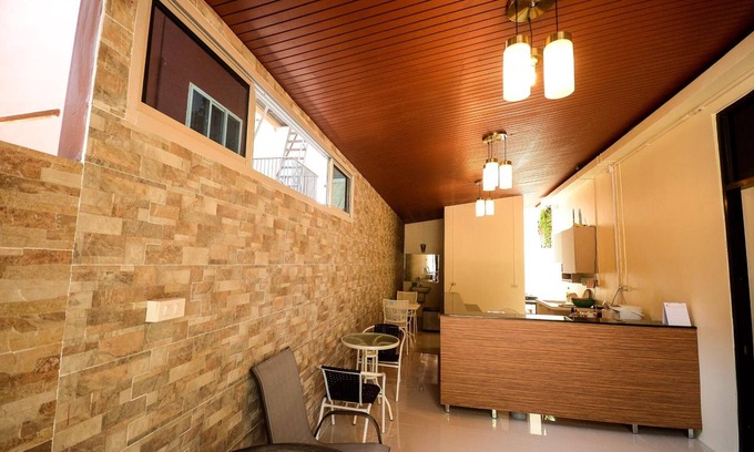 Wat Sam Phraya Hotel | U-need Guesthouse