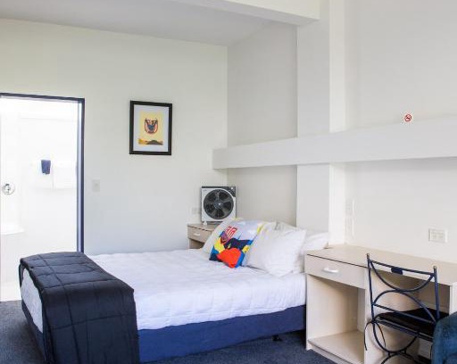 Paraparaumu Beach Hotel | U Studios Paraparaumu Beach