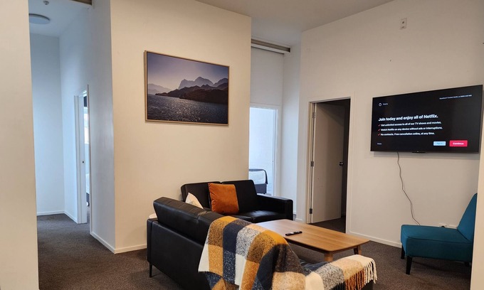 Te Aro Apartment | U Suites on Webb - Apartment 38B