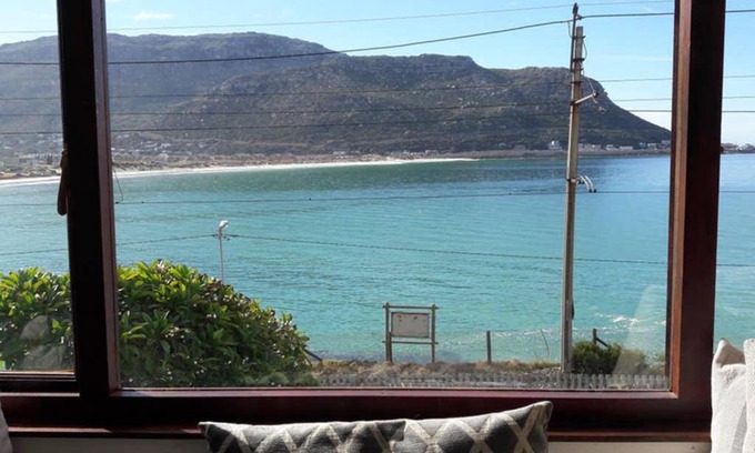 Fish Hoek Apartment | Uitkyk