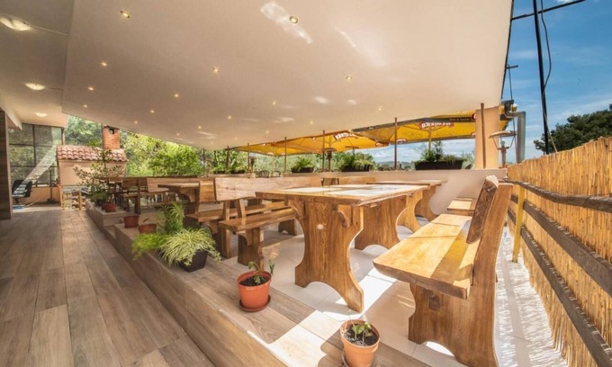 Starigrad Hotel | Ul. dr. Franje Tuđmana 71