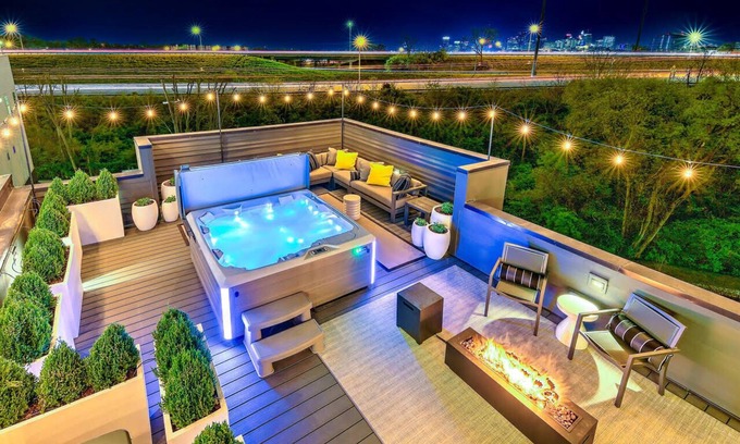 Katie Hill Neighborhood House | Ultimate Luxe | 13 Beds! Priv Hot Tub/Game Room!
