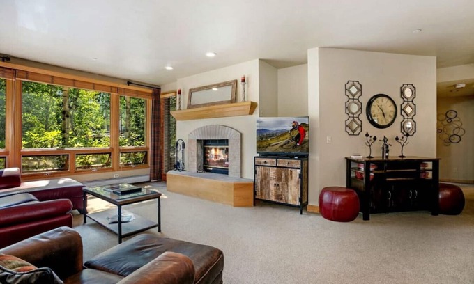 Highlands Townhomes Condo | Ultimate Ski in/out - Highlands Westview