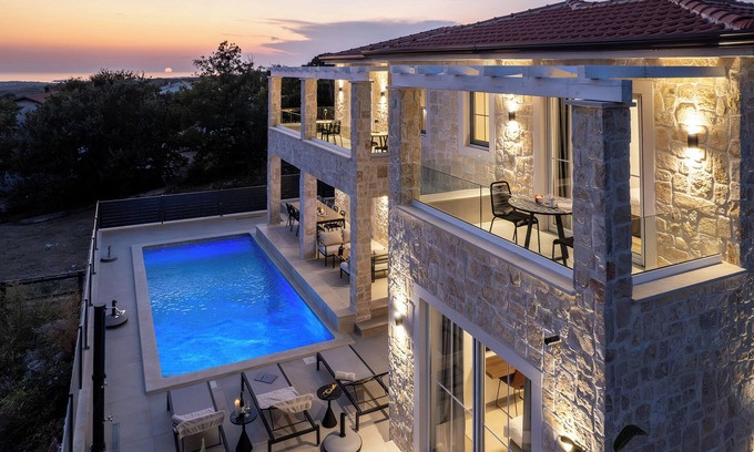 Brnobici Villa | Unforgettable family moments & magical sunsets with breathtaking panoramic view