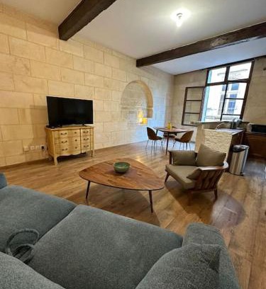 Saint-Michel - Nansouty - Saint-Genes Apartment | Unforgettable Stay Heart of Bordeaux Historical City Center