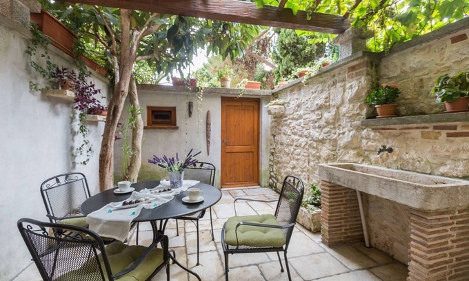 City Center Apartment | Unique flat in the centre of the old town of Porec just 150 metres from the beach with Mediterranean garden