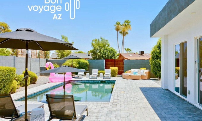 Cox Heights House | Unique Old Town Scottsdale Home w/Heated Pool