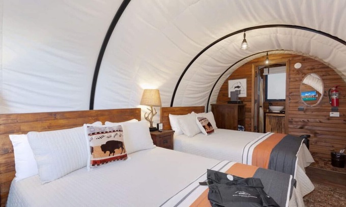 Virgin Cabin | Unique Pet Friendly Covered Wagon with 2 QB #24